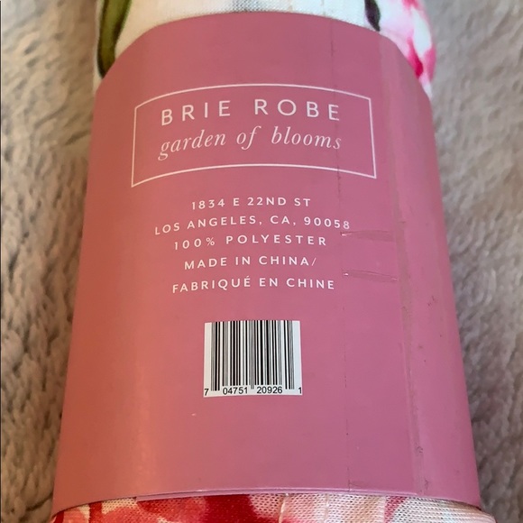 🆕Brie Robe🆕 - Picture 8 of 8